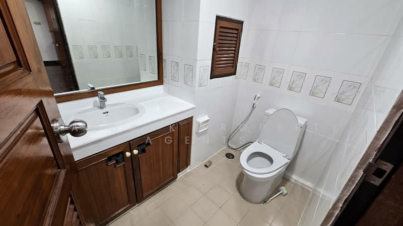 Sethiwan Mansion Sukhumvit 49, Bangkok, Soi Sukhumvit 49, Khlong Tan Nua, Watthana, Bangkok, 3 Bedrooms, 325 sqm, Condo For Rent, by BANGKOK PROPERTY AGENTS, 500418796 - DDproperty.com