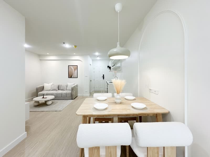 The Lake Kallaprapruk-Wutthakat, Bangkok, Kallapraphruk Rd., Bang Wa, Phasi Charoen, Bangkok, 1 Bedroom, 42 sqm, Condo For Sale, by Poonyaporn Veerabulyarit, 500418823 - DDproperty.com