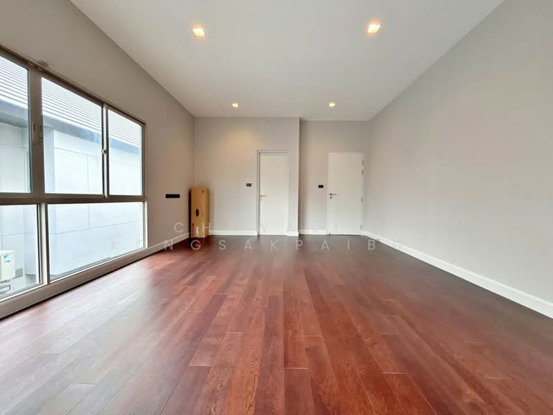 Bangkok Boulevard Signature Chaengwattana, Nonthaburi, No. 3030 Chaiyaphruek Rd., Bang Tanai, Pak Kret, Nonthaburi, 4 Bedrooms, 538 sqm, Single Detached House For Sale, by CHAWALIT KONGSAKPAIBUL, 500418831 - DDproperty.com
