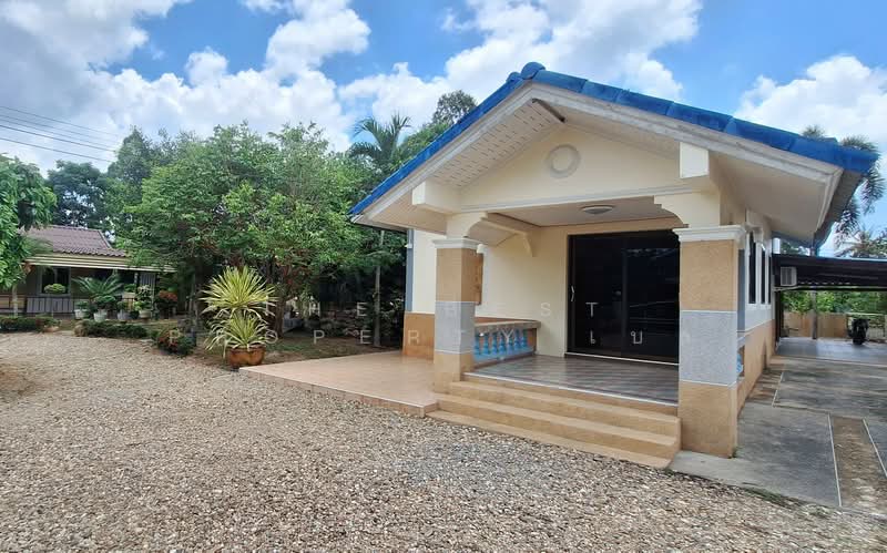 บ้านเดี่ยวพร้อมที่ดินท่าเรือ นครศรีธรรมราช, Nakhon Si Thammarat, Tha Rua, Muang Nakhon Sri Thammarat, Nakhon Si Thammarat, 1 Bedroom, 150 sqm, Single Detached House For Sale, by The Best Property เบล, 500418848 - DDproperty.com