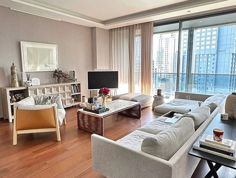 The Estelle Phrom Phong, Bangkok, 131 Soi Sukhumvit 26, Khong Tan, Khlong Toei, Bangkok, 4 Bedrooms, 229 sqm, Condo For Rent, by Muhammad-ameen Waeyusoh, 500418877 - DDproperty.com