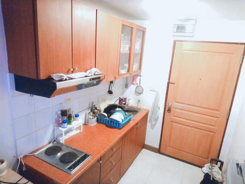 The Prime Suites, Bangkok, 17 Sukhumvit Soi 18, Khlong Toei, Bangkok, 1 Bedroom, 35 sqm, Condo For Rent, by Connex Property, 500418900 - DDproperty.com