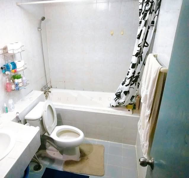 The Prime Suites, Bangkok, 17 Sukhumvit Soi 18, Khlong Toei, Bangkok, 1 Bedroom, 35 sqm, Condo For Rent, by Connex Property, 500418900 - DDproperty.com