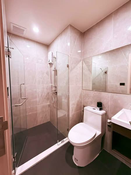 Nue District R9, Bangkok, 59 Rama 9 Road, Huai Khwang, Bangkok, 2 Bedrooms, 46 sqm, Condo For Sale, by Nicha Na Lampang, 500418953 - DDproperty.com