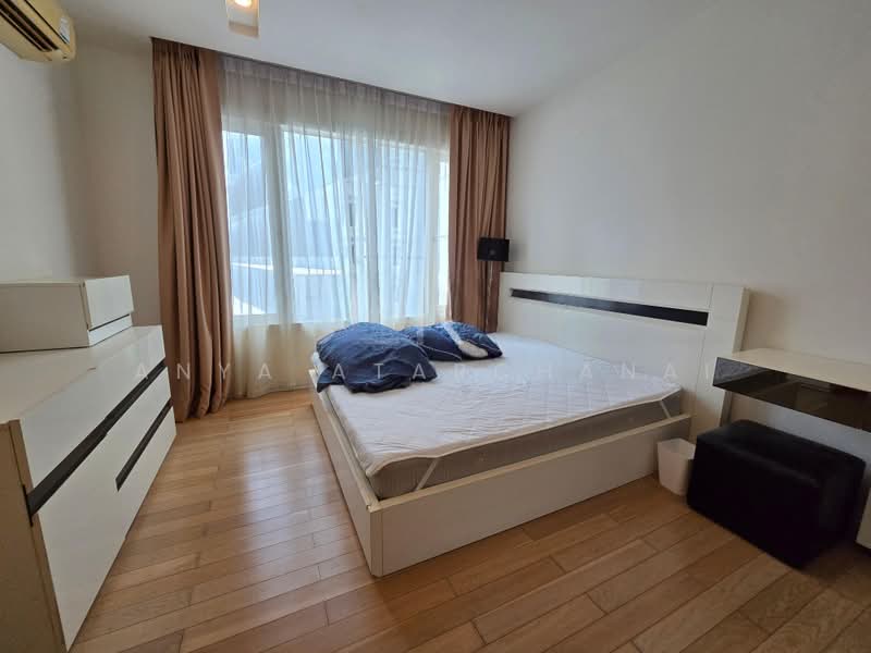 Siri At Sukhumvit, Bangkok, 902 Sukhumvit Road, Phra Kanong, Khlong Toei, Bangkok, 1 Bedroom, 51 sqm, Condo For Rent, by Anya Atarchanai, 500418955 - DDproperty.com