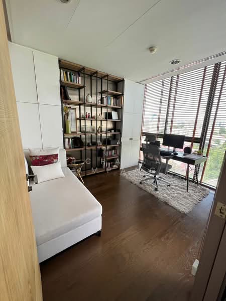 Issara Collection Sathorn : อิสระ คอลเลคชั่น สาทร, กรุงเทพ, ซอยนางลิ้นจี่ 4 ถนนนางลิ้นจี่, ทุ่งมหาเมฆ, สาทร, กรุงเทพ, 109 ตร.ม., คอนโด ขาย, โดย Nicha Na Lampang, 500418967 - DDproperty.com