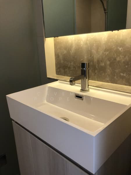The Lumpini 24, Bangkok, Sukhumvit 24 Road, Khong Tan, Khlong Toei, Bangkok, 2 Bedrooms, 55 sqm, Condo For Rent, by Caveman Property, 500419024 - DDproperty.com