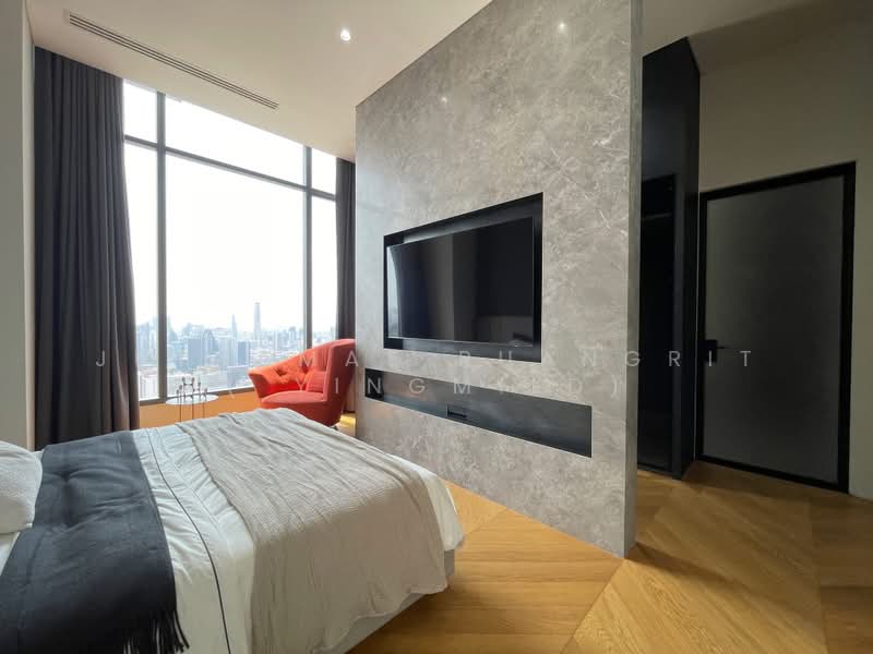 The Esse Asoke, Bangkok, 333 Soi Sukhumvit 21, Sukhumvit Road, Khlongtoei Nua, Watthana, Bangkok, 2 Bedrooms, 158 sqm, Condo For Rent, by Juthamas Ruangrit ( YingMild), 500419058 - DDproperty.com