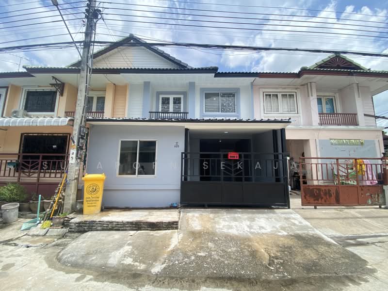 Pruksa 10 : บ้านพฤกษา 10, นนทบุรี, ถนนบางกรวย - ไทรน้อย, ไทรน้อย, นนทบุรี, 114 ตร.ม., ทาวน์เฮ้าส์ ขาย, โดย Supaporn Sekajarn, 500419069 - DDproperty.com