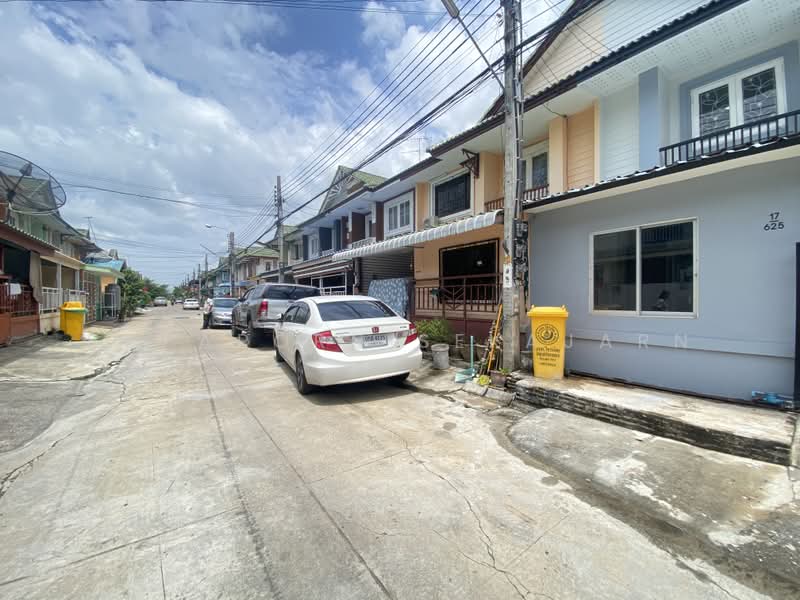 Pruksa 10, Nonthaburi, Bang Kruai - Sai Noi Road, Sai Noi, Nonthaburi, 3 Bedrooms, 114 sqm, Townhouse For Sale, by Supaporn Sekajarn, 500419069 - DDproperty.com