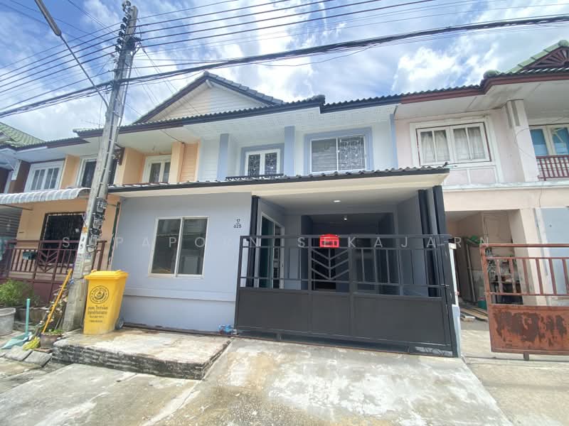Pruksa 10 : บ้านพฤกษา 10, นนทบุรี, ถนนบางกรวย - ไทรน้อย, ไทรน้อย, นนทบุรี, 114 ตร.ม., ทาวน์เฮ้าส์ ขาย, โดย Supaporn Sekajarn, 500419069 - DDproperty.com