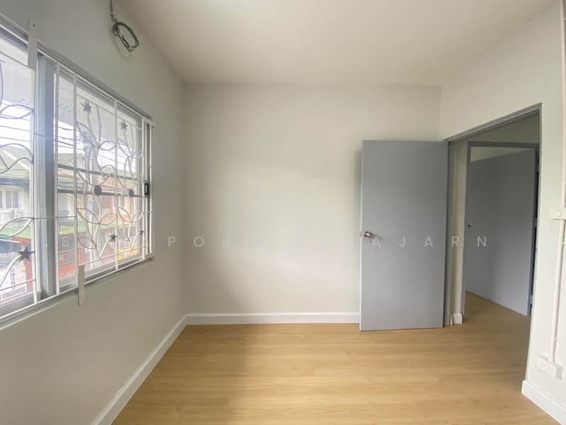 Pruksa 10, Nonthaburi, Bang Kruai - Sai Noi Road, Sai Noi, Nonthaburi, 3 Bedrooms, 114 sqm, Townhouse For Sale, by Supaporn Sekajarn, 500419069 - DDproperty.com