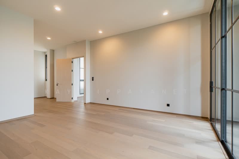 SMYTH'S Kaset-Nawamin, Bangkok, Prasert Manukit Road, Lat Phrao, Bangkok, 4 Bedrooms, 806 sqm, Single Detached House For Sale, by Kay Tippayanet, 500419085 - DDproperty.com