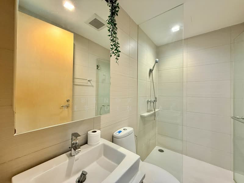 Siri At Sukhumvit, Bangkok, 902 Sukhumvit Road, Phra Kanong, Khlong Toei, Bangkok, 3 Bedrooms, 104 sqm, Condo For Sale, by Bangkok Residential, 500419098 - DDproperty.com
