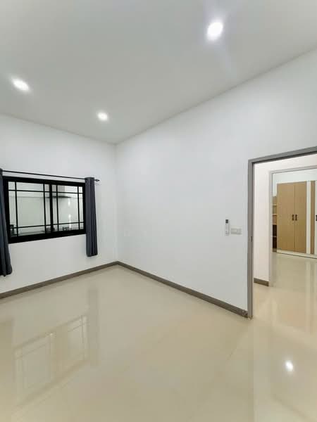 ฉลอง, Phuket, Chalong, Muang Phuket, Phuket, 3 Bedrooms, 100 sqm, Semi-Detached House (Twin House) For Rent, by Diss, 500419114 - DDproperty.com