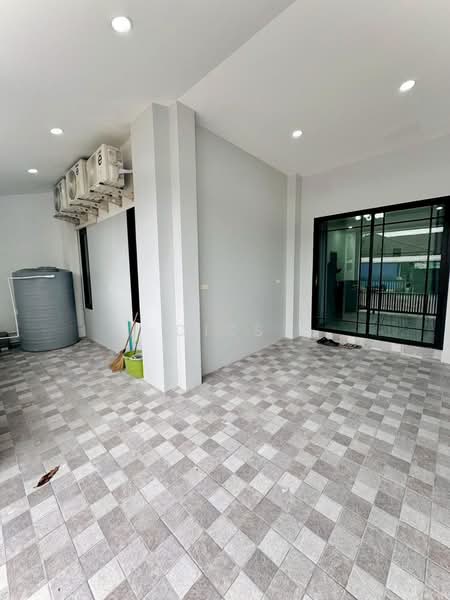 ฉลอง, Phuket, Chalong, Muang Phuket, Phuket, 3 Bedrooms, 100 sqm, Semi-Detached House (Twin House) For Rent, by Diss, 500419114 - DDproperty.com
