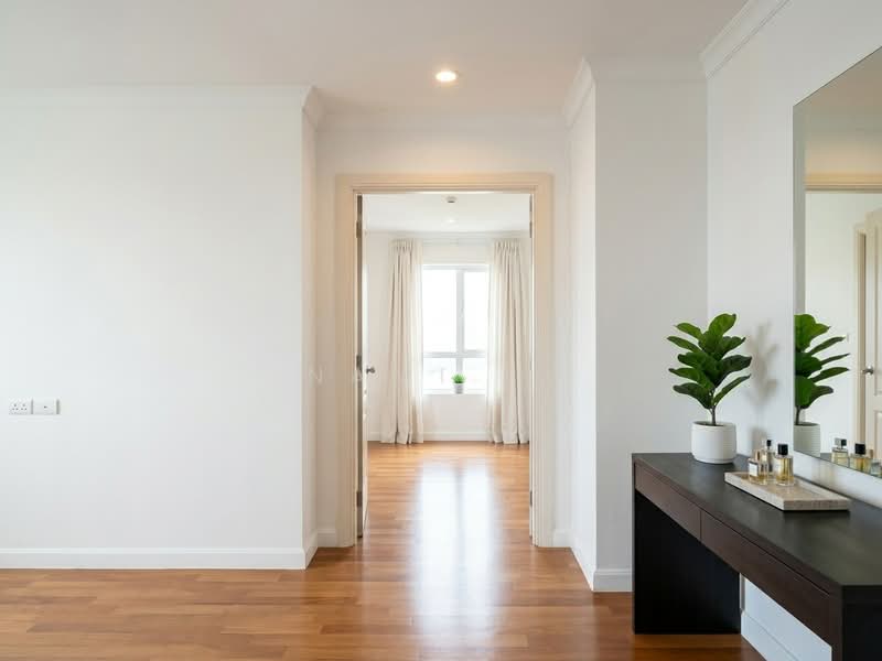 Lumpini Place Rama 9-Ratchada, Bangkok, Rama 9 Road, Huai Khwang, Bangkok, 2 Bedrooms, 72 sqm, Condo For Sale, by Nami E., 500419169 - DDproperty.com