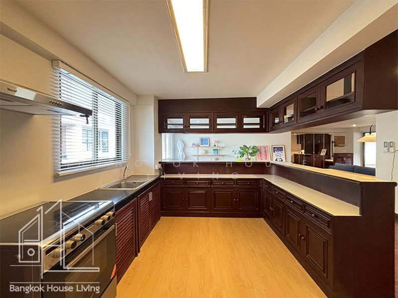 G.S. Housing, Bangkok, Sukhumvit 47, Khlongtoei Nua, Watthana, Bangkok, 3 Bedrooms, 200 sqm, Condo For Rent, by Bangkok House Living, 500419171 - DDproperty.com
