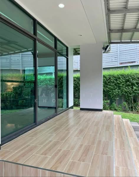 Setthasiri Krungthep Kreetha, Bangkok, Krungthep Kreetha Road, Hua Mak, Bang Kapi, Bangkok, 4 Bedrooms, 290 sqm, Single Detached House For Rent, by Aphisit Khotudon, 500419193 - DDproperty.com