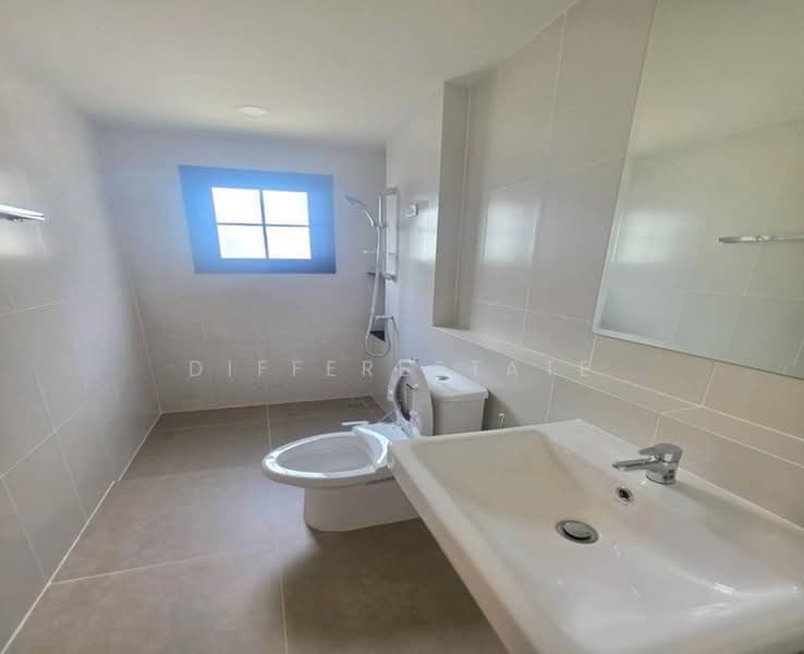 Centro Bangna, Samut Prakan, 111 Soi 3, Bang Kaeo, Bang Plee, Samut Prakan, 4 Bedrooms, 230 sqm, Single Detached House For Rent, by DifferEstate, 500419208 - DDproperty.com