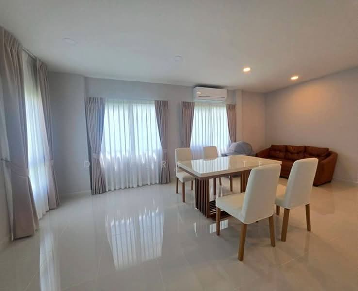 Centro Bangna, Samut Prakan, 111 Soi 3, Bang Kaeo, Bang Plee, Samut Prakan, 4 Bedrooms, 230 sqm, Single Detached House For Rent, by DifferEstate, 500419208 - DDproperty.com