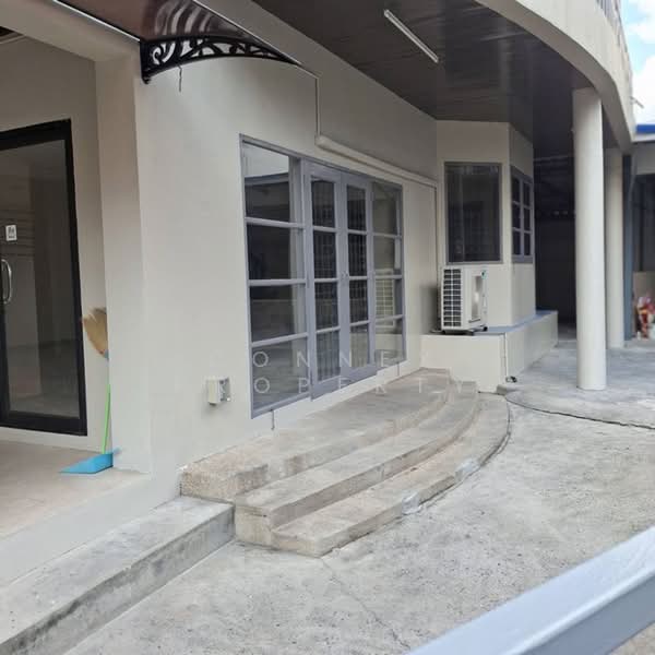 Sriwara Town in Town : ศรีวรา ทาวน์อินทาวน์, กรุงเทพ, ถนน ศรีวรา, พลับพลา, วังทองหลาง, กรุงเทพ, 200 ตร.ม., ทาวน์เฮ้าส์ ให้เช่า, โดย Connex Property, 500419222 - DDproperty.com