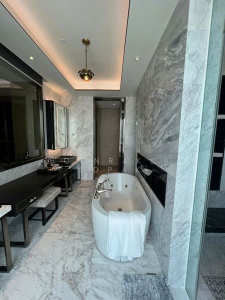 The Residences At Mandarin Oriental, Bangkok, 117 Charoen Nakorn Road, Khlong Ton Sai, Khlong San, Bangkok, 3 Bedrooms, 223 sqm, Condo For Rent, by Boonraksa Sopak, 500419264 - DDproperty.com