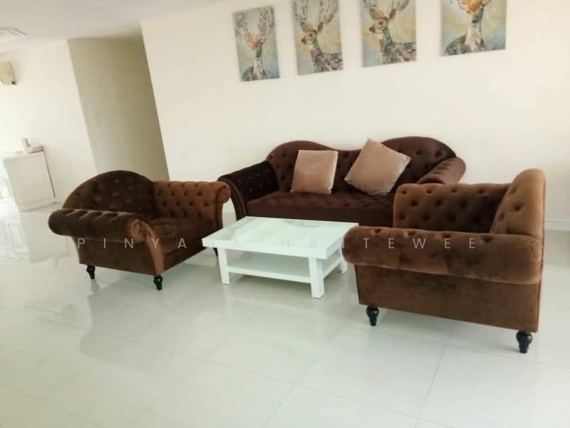 Regent on the Park 1, Bangkok, Soi Sukhumvit 26, Khong Tan, Khlong Toei, Bangkok, 3 Bedrooms, 250 sqm, Condo For Rent, by Pinyada Hantewee, 500419282 - DDproperty.com