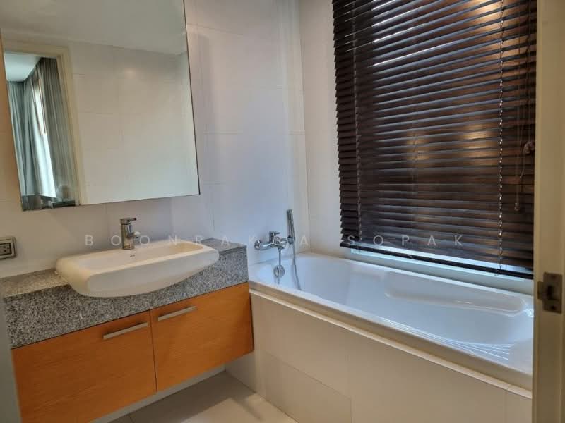 Manhattan Chidlom, Bangkok, 1032 Phetchaburi 32 Alley, Makkasan, Ratchathewi, Bangkok, 2 Bedrooms, 90 sqm, Condo For Rent, by Boonraksa Sopak, 500419289 - DDproperty.com
