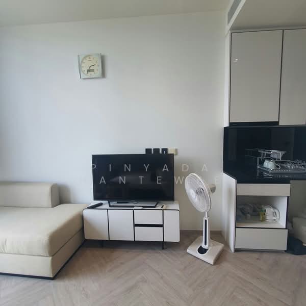 Chapter Charoennakhon–Riverside, Bangkok, Charoennakorn Road, Bang Lam Phu Lang, Khlong San, Bangkok, Studio, 25 sqm, Condo For Sale, by Pinyada Hantewee, 500419315 - DDproperty.com