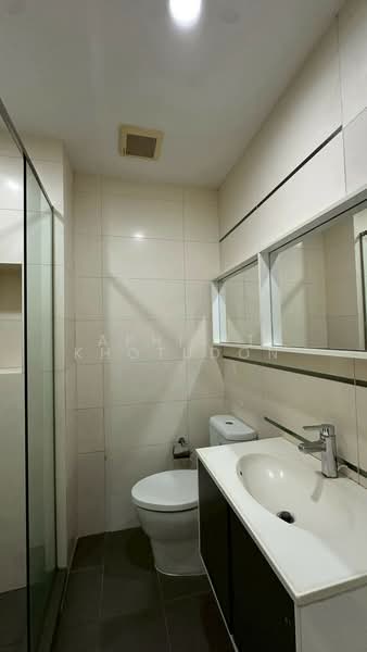 Wyne Sukhumvit, Bangkok, 1120 Sukhumvit Road, Phra Kanong, Khlong Toei, Bangkok, 1 Bedroom, 30 sqm, Condo For Rent, by Aphisit Khotudon, 500419318 - DDproperty.com