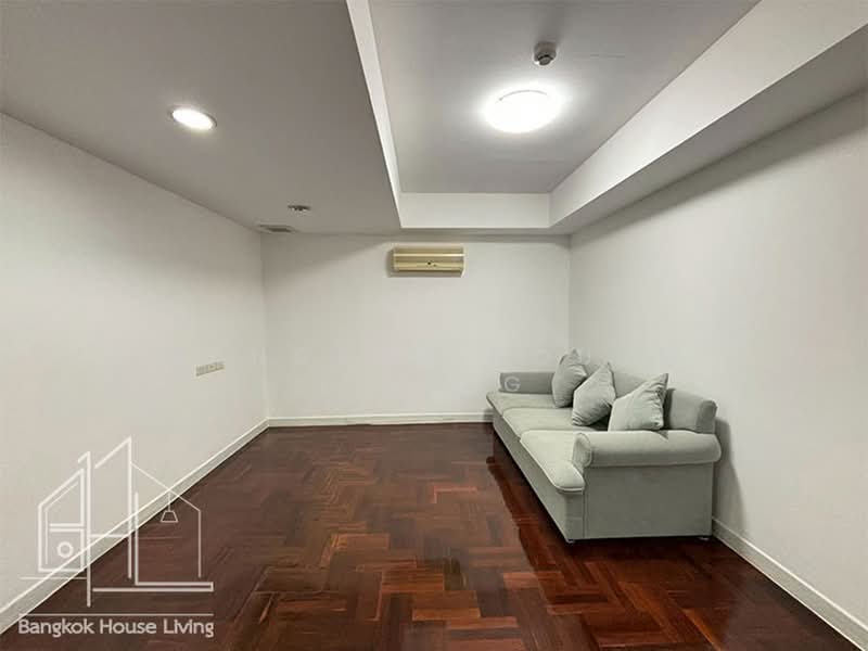 Sethiwan Mansion Sukhumvit 49, Bangkok, Soi Sukhumvit 49, Khlong Tan Nua, Watthana, Bangkok, 3 Bedrooms, 300 sqm, Condo For Rent, by Bangkok House Living, 500419323 - DDproperty.com