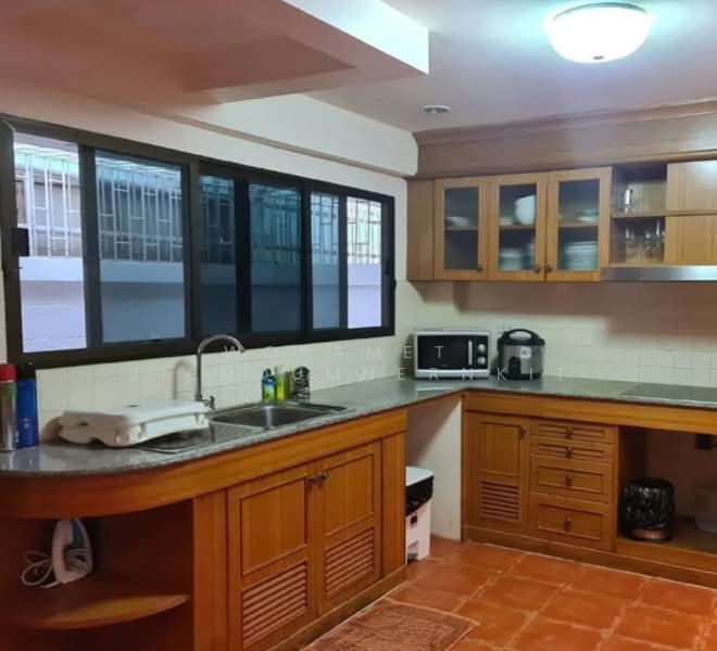 4-BR Townhouse, Prachuap Khiri Khan, Nong Kae, Hua Hin, Prachuap Khiri Khan, 4 Bedrooms, 445 sqm, Townhouse For Sale, by Woramet Jiemdumnernkit, 500419349 - DDproperty.com