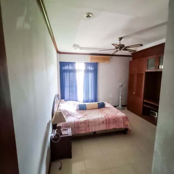 Pool Villa for Sale Pratumnak Pattaya Near Thappraya Road, Chon Buri (Pattaya), Bang Lamung, Bang Lamung (Pattaya), Chon Buri (Pattaya), 4 Bedrooms, 660 sqm, Villa For Sale, by PLC real estate, 500419360 - DDproperty.com