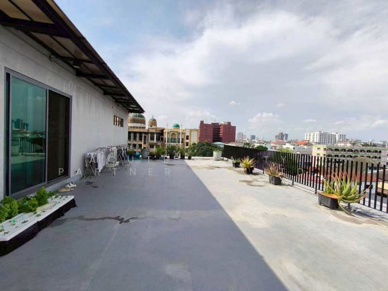 Sukhumvit 71 Building For Sale | Ideal for Aesthetic Clinic or Home Office, Bangkok, สุขุมวิท, Khlong Tan Nua, Watthana, Bangkok, , 1,400 sqm, Office Space For Sale, by Acute Realty Partner Co.,Ltd., 500419363 - DDproperty.com