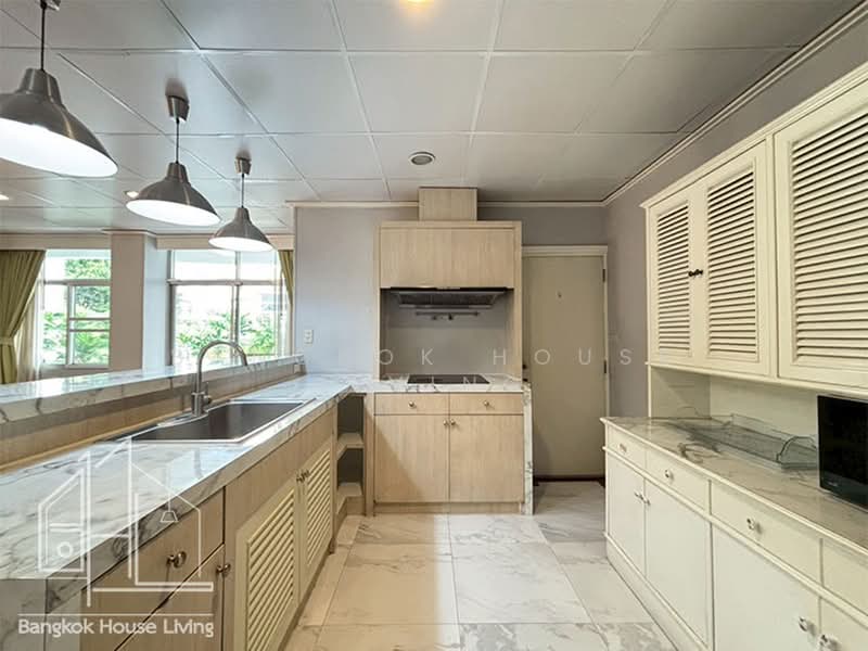 Aramvej Apartment : อร่ามเวศน์ อพาร์ทเม้นท์, กรุงเทพ, 181 ซอย สุขุมวิท 49/11, คลองตันเหนือ, วัฒนา, กรุงเทพ, 260 ตร.ม., คอนโด ให้เช่า, โดย Bangkok House Living, 500419376 - DDproperty.com