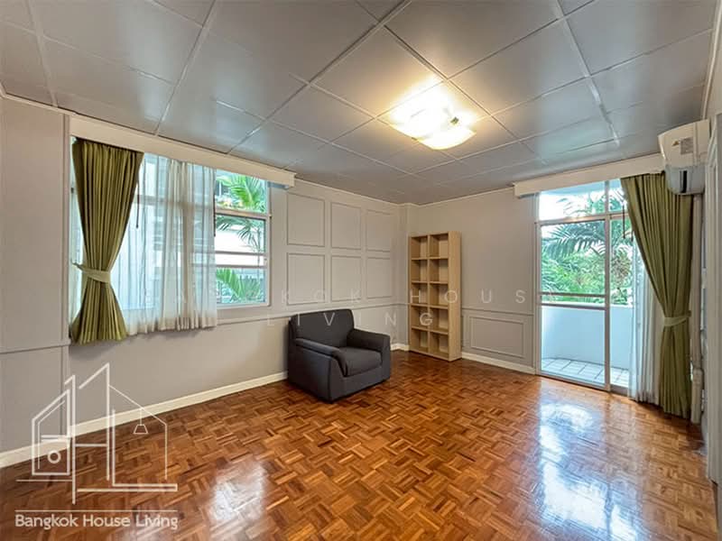 Aramvej Apartment : อร่ามเวศน์ อพาร์ทเม้นท์, กรุงเทพ, 181 ซอย สุขุมวิท 49/11, คลองตันเหนือ, วัฒนา, กรุงเทพ, 260 ตร.ม., คอนโด ให้เช่า, โดย Bangkok House Living, 500419376 - DDproperty.com