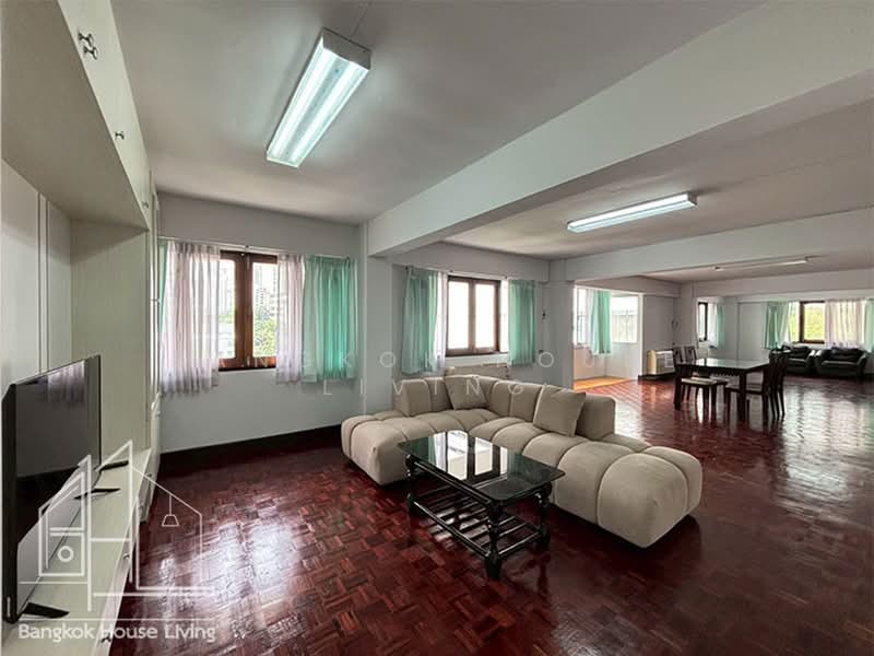 G.S.Mansion, Bangkok, 1 Sukhumvit 35 Alley, Khlong Tan Nua, Watthana, Bangkok, 2 Bedrooms, 180 sqm, Condo For Rent, by Bangkok House Living, 500419401 - DDproperty.com