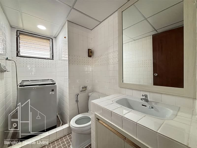 G.S.Mansion, Bangkok, 1 Sukhumvit 35 Alley, Khlong Tan Nua, Watthana, Bangkok, 2 Bedrooms, 180 sqm, Condo For Rent, by Bangkok House Living, 500419401 - DDproperty.com