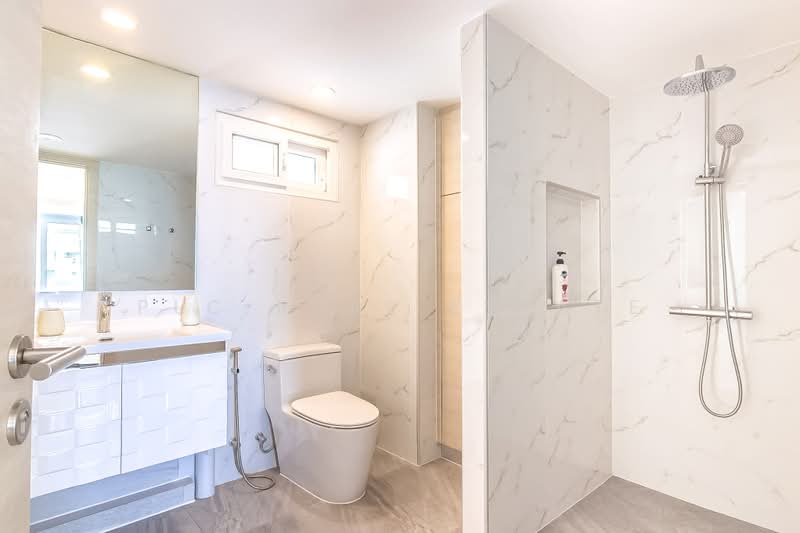 Grand Condotel Jomtien, Chon Buri (Pattaya), Moo 12 Thappraya Rd, Nong Pru, Bang Lamung (Pattaya), Chon Buri (Pattaya), 1 Bedroom, 94 sqm, Condo For Sale, by PLC real estate, 500419420 - DDproperty.com