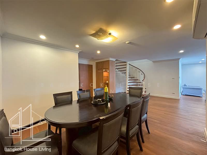 Baan Sawasdee, Bangkok, 42-1 Soi Sukhumvit 31, Khlongtoei Nua, Watthana, Bangkok, 3 Bedrooms, 278 sqm, Condo For Rent, by Bangkok House Living, 500419442 - DDproperty.com