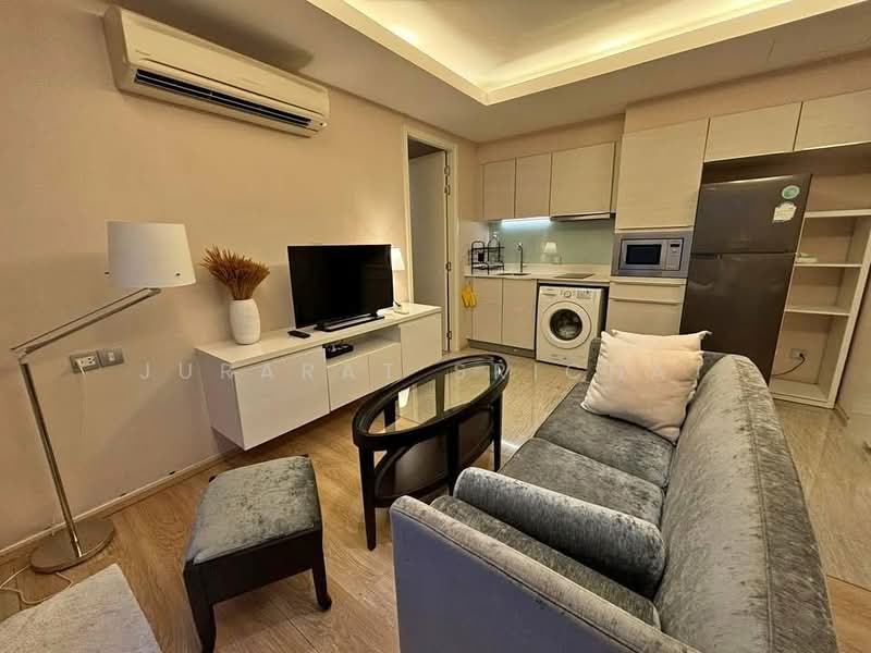 H Sukhumvit 43, Bangkok, 28 Sukhumvit 34 Road, Khlong Tan Nua, Watthana, Bangkok, 1 Bedroom, 45 sqm, Condo For Sale, by Jurarat Srichat, 500419458 - DDproperty.com