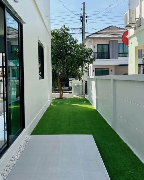 Modi Villa Bangbuathong, Nonthaburi, Soi Sam Wang, Chaiyaphruek Road, Bang Bua Thong, Nonthaburi, 3 Bedrooms, 142 sqm, Single Detached House For Sale, by HOME Real Estate Service, 500419467 - DDproperty.com