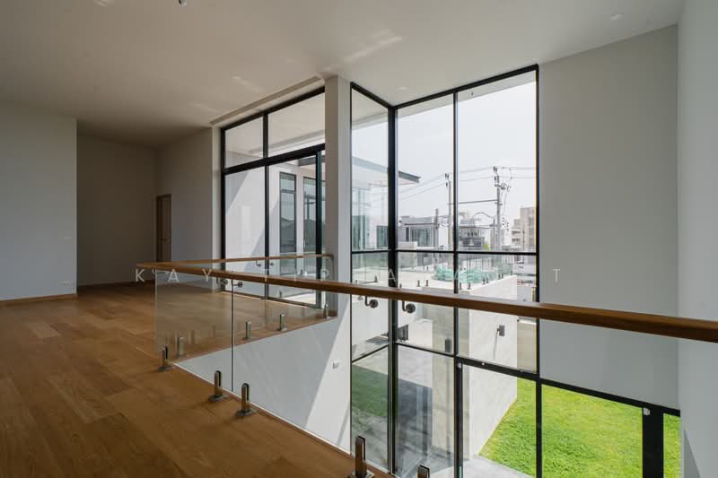 The Master Ekkamai-Ramintra, Bangkok, Soi Ramintra 39, Tha Rang, Bang Khen, Bangkok, 4 Bedrooms, 660 sqm, Single Detached House For Sale, by Kay Tippayanet, 500419478 - DDproperty.com