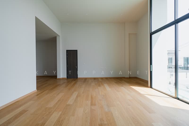 The Master Ekkamai-Ramintra, Bangkok, Soi Ramintra 39, Tha Rang, Bang Khen, Bangkok, 4 Bedrooms, 660 sqm, Single Detached House For Sale, by Kay Tippayanet, 500419478 - DDproperty.com
