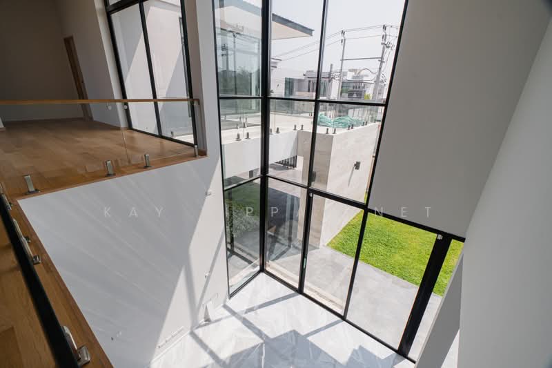The Master Ekkamai-Ramintra, Bangkok, Soi Ramintra 39, Tha Rang, Bang Khen, Bangkok, 4 Bedrooms, 660 sqm, Single Detached House For Sale, by Kay Tippayanet, 500419478 - DDproperty.com