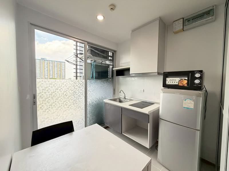 The Base Sukhumvit 77, Bangkok, 289 Sukhumvit 77 Road, Phra Kanong Nua, Watthana, Bangkok, 1 Bedroom, 30 sqm, Condo For Rent, by ศิรินทร์ธร โรจนบวร, 500419483 - DDproperty.com