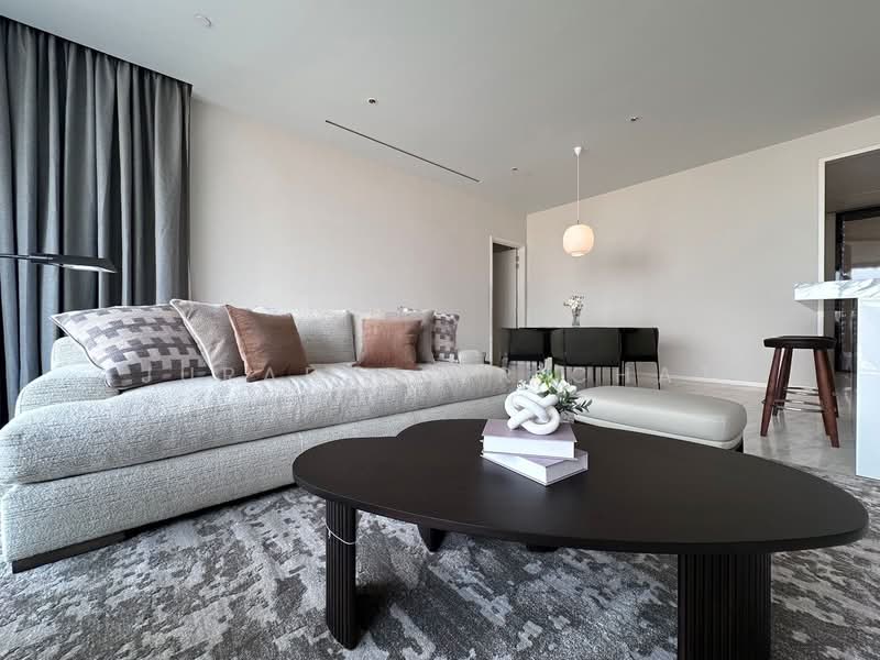 Four Seasons Private Residences, Bangkok, 300 Charoen Krung Road, Yan Nawa, Sathon, Bangkok, 1 Bedroom, 107 sqm, Condo For Sale, by Jurarat Srichat, 500419496 - DDproperty.com