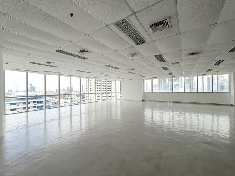 Office next to BTS St. Louis, with flexible air con on/off times, Bangkok, Yan Nawa, Sathon, Bangkok, , 184 sqm, Office Space For Rent, by Sirikul Wattanakorn, 500419541 - DDproperty.com