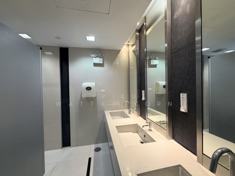 Office next to BTS St. Louis, with flexible air con on/off times, Bangkok, Yan Nawa, Sathon, Bangkok, , 184 sqm, Office Space For Rent, by Sirikul Wattanakorn, 500419541 - DDproperty.com